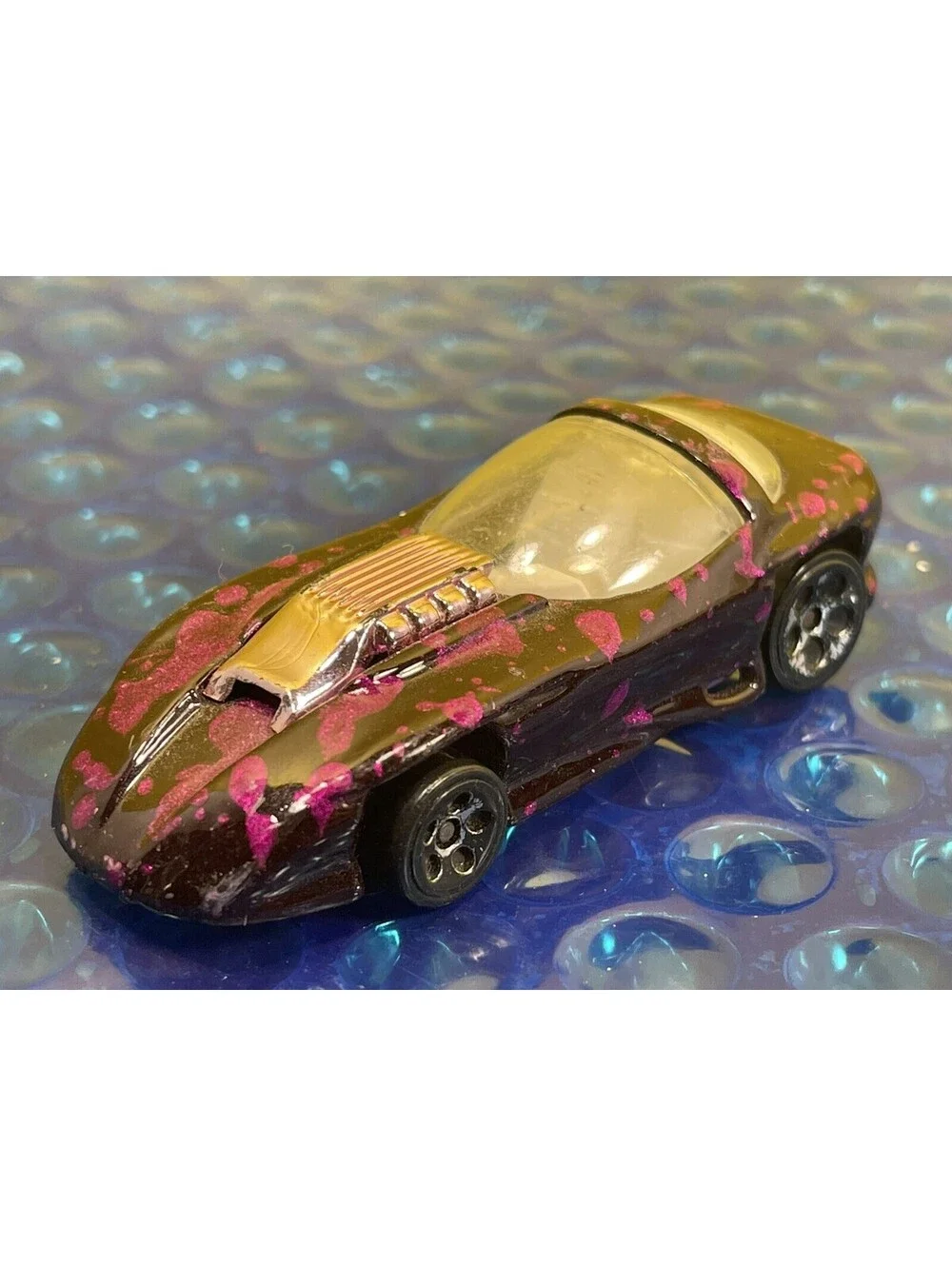 Hot Wheels 1998 Silhouette II Black w/ Pink HW Tech Tones Series Malaysia Loose